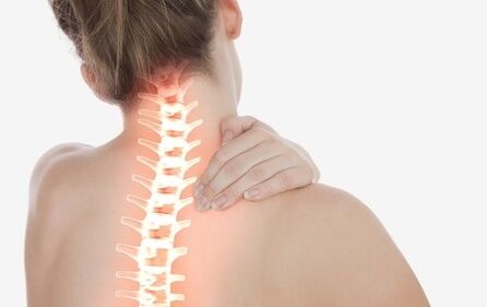 Jak objawia się osteochondroza kręgosłupa szyjnego